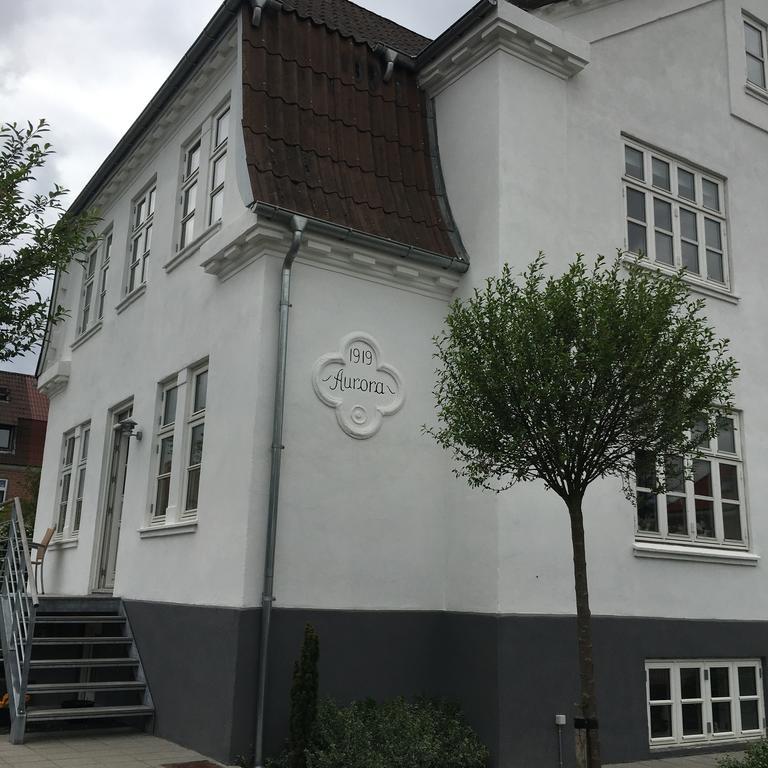 Casa Aurora Apartment Олбор Екстериор снимка